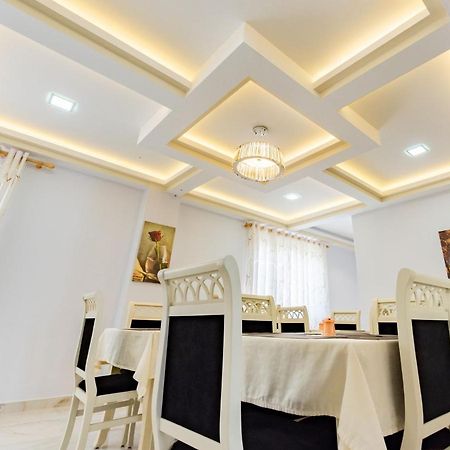 The City Gate Hotel Saranda Extérieur photo