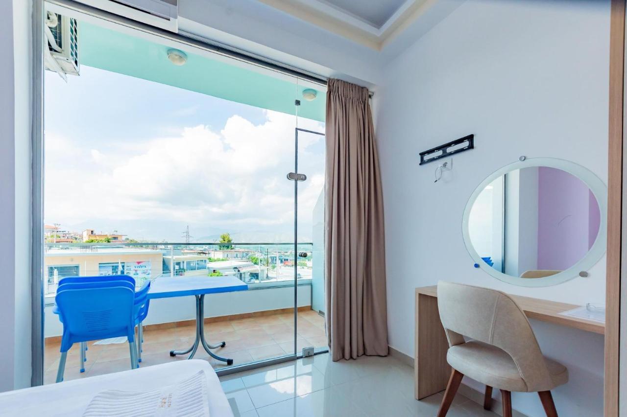 The City Gate Hotel Saranda Extérieur photo
