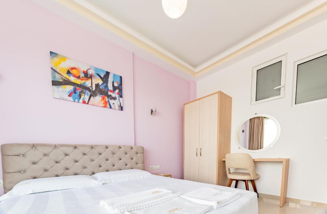 The City Gate Hotel Saranda Extérieur photo