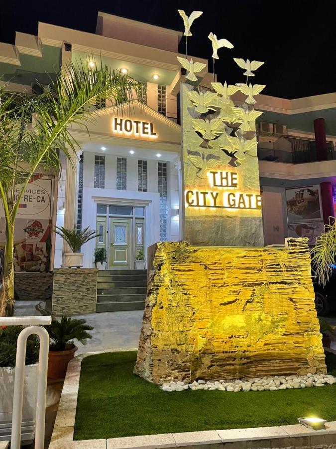 The City Gate Hotel Saranda Extérieur photo